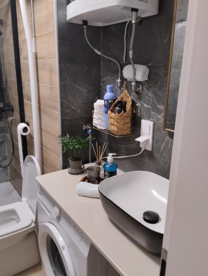 マカルスカForeks Apartmanアパートメント エクステリア 写真